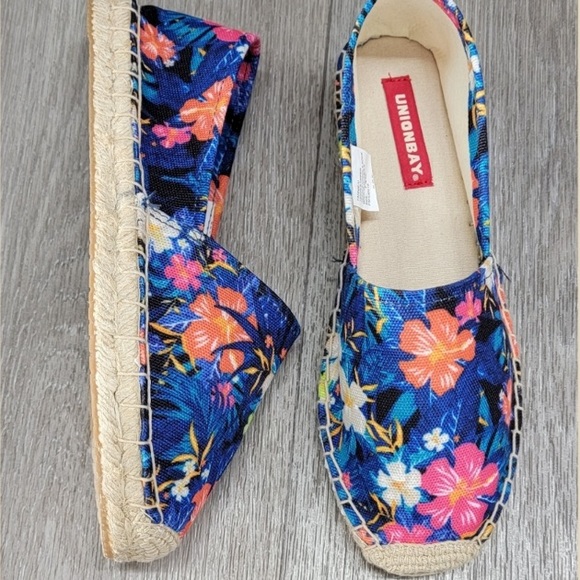 NEW! UNIONBAY FANNIE Tropical Canvas Espadrilles - Picture 10 of 11